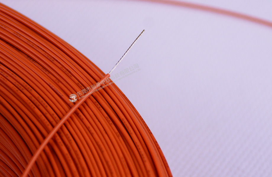 1-1P60G04335c4 UL1331-30awgÌú·úÁúÏß²úƷͼ