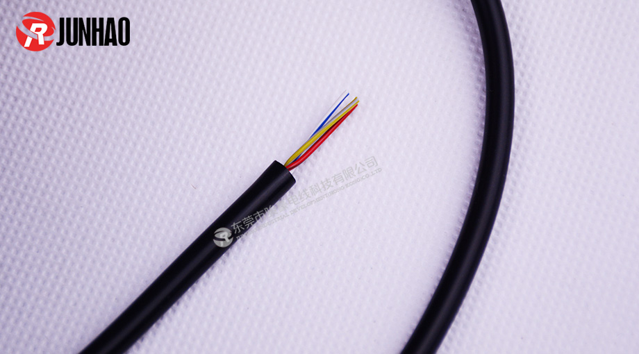 1-1PZPU24bE 三芯耐高温护套线产品图