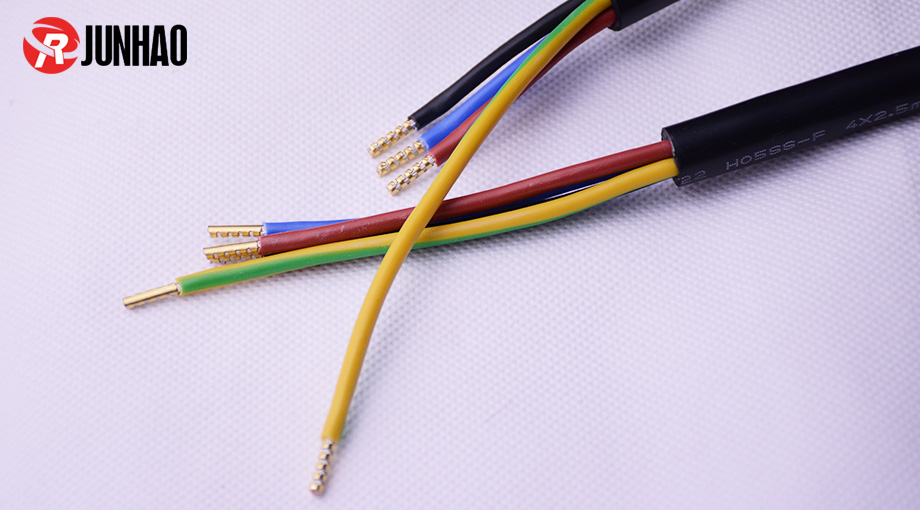 1-1P92Q55513200 4 core 2.5mm? terminal wire