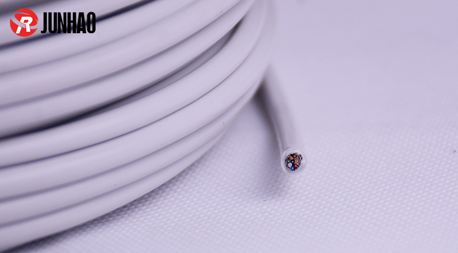 1-1Q10Q600224N 8 core shielded cable