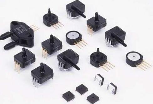 1-200406143442O3 ´«¸ÐÆ÷Êг¡Éú³¤