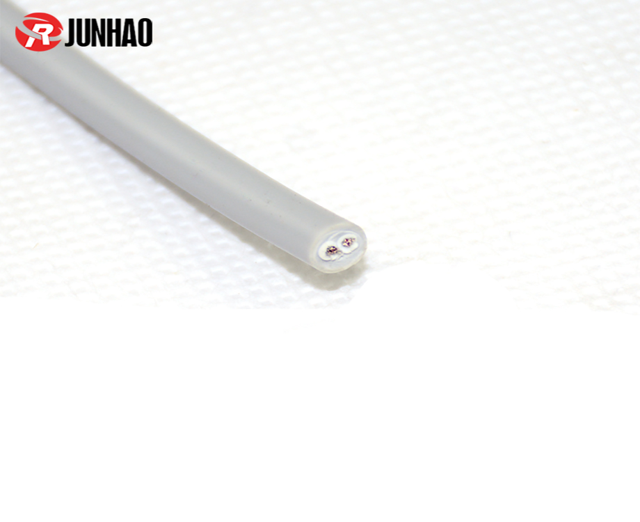 1-200F3094R31Q 2 Core Outer Sheath PVC Insulation and Silicone Rubber 4.5mm 22 awg Wire 3