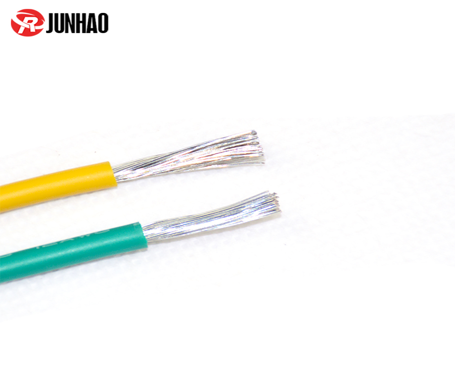 1-200FP9123D62 3135 12 AWG Silicone Rubber Insulated Heat Resistant Cable 4mm 1