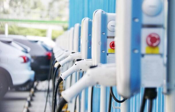 1-20091Q13221261 充电桩